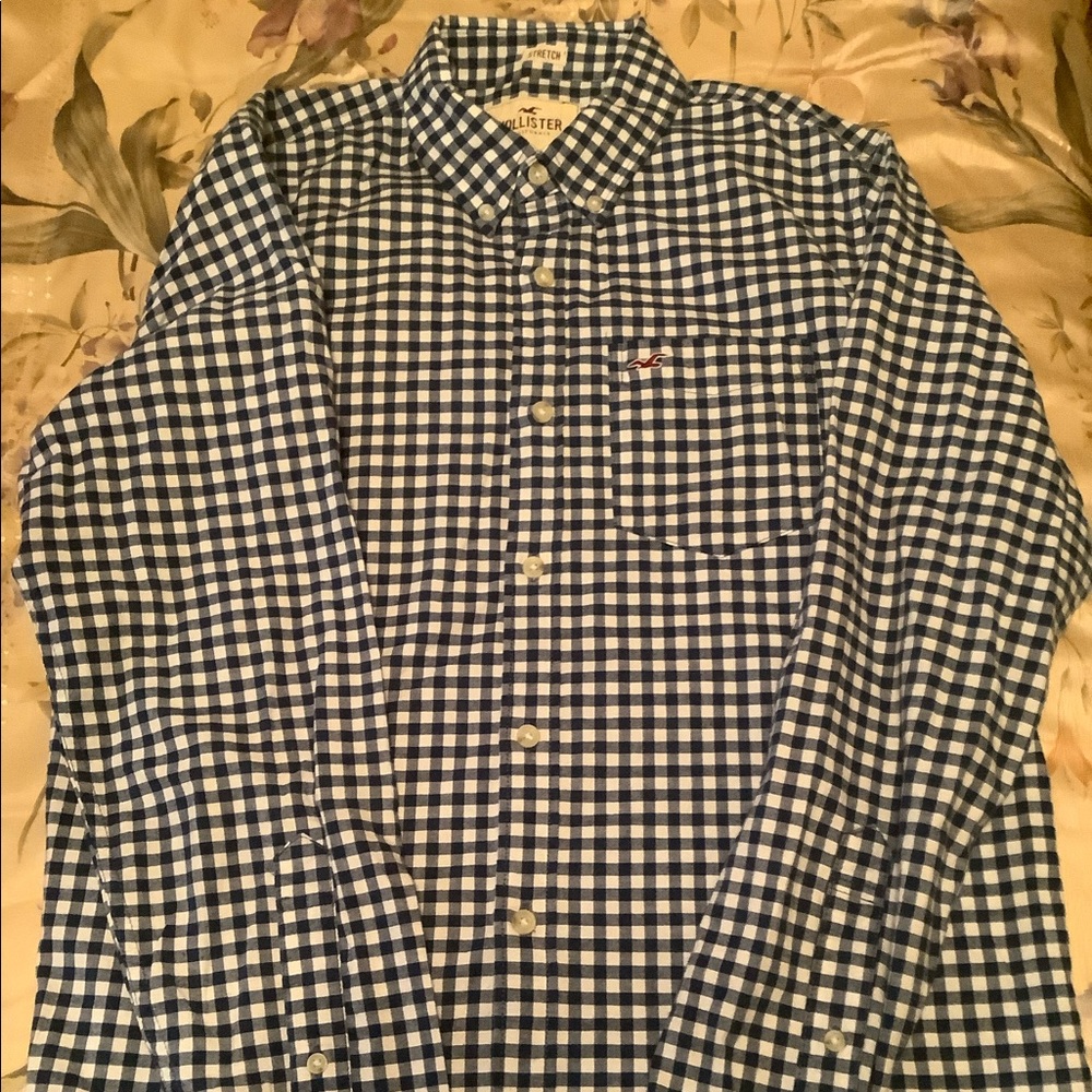 Hollister button down shirt